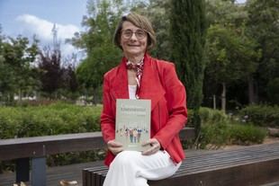Eva Alcón presenta su visión de la universidad como bien público en nuevo libro