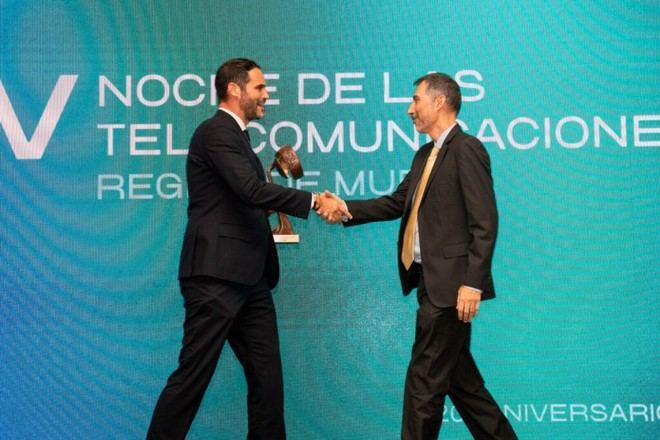 E-Lighthouse recibe premio por su contribución a la conectividad en telecomunicaciones