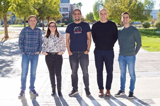 La UA impulsa un proyecto europeo para reciclar materiales en el espacio mediante robótica