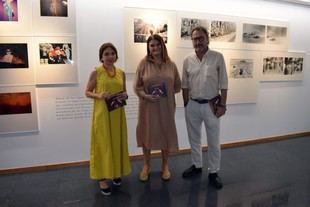 La UAL lanza un libro con autorretratos inéditos de Manuel Falces
