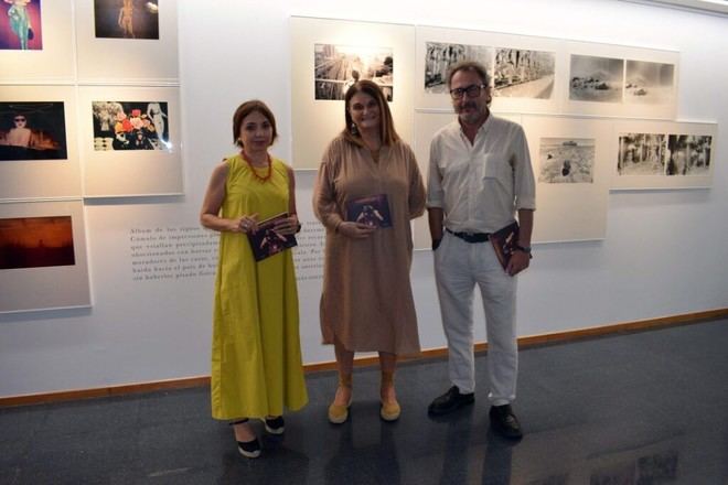 La UAL lanza un libro con autorretratos inéditos de Manuel Falces