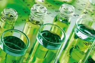 La UAM se convierte en pionera al ofrecer la Mención Dual en el Grado en Química