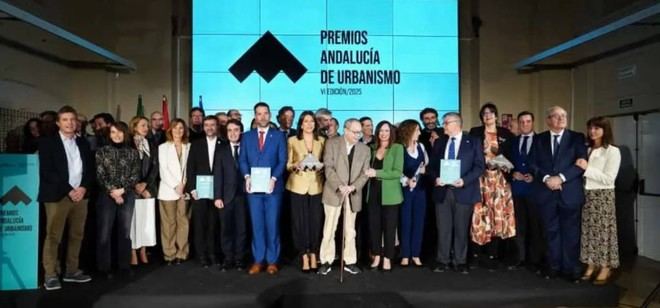 La UCA recibe reconocimiento en los Premios Andalucía de Urbanismo por sus manuales de planificación