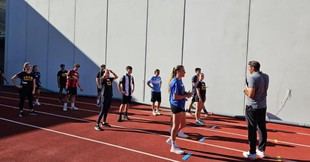 La UCAM fomenta el deporte entre más de 200 estudiantes de CAFD en el CAR