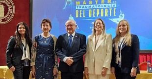 UCAM promueve atención especializada para mujeres en el deporte