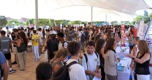 La UHU recibe a más de 2.800 nuevos estudiantes en su jornada de bienvenida