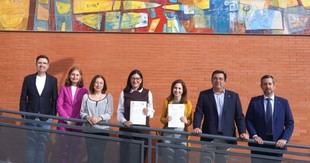 Renovación del convenio para la Cátedra Gabitel sobre Hidrógeno en la UHU