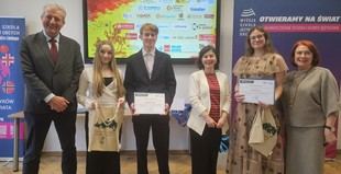 La UJA otorga becas a los ganadores de la Olimpiada de Lengua Española en Polonia