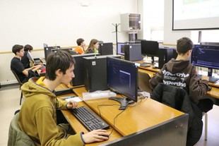 Iván González Reyero gana la Olimpiada de Informática en León