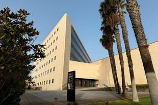 La ULL inicia reformas y mejoras en sus infraestructuras durante el cierre académico