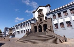 La ULL se mantiene entre las 20 mejores universidades de España en el Ranking de Shanghái 2025