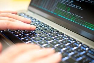 La ULL y DISA colaboran en un proyecto de investigación para potenciar la ciberseguridad con IA