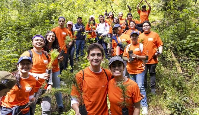 Universidad Anáhuac México promueve reforestación en Huixquilucan