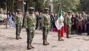 Universidad Anáhuac y Defensa promueven valores cívicos en ceremonia