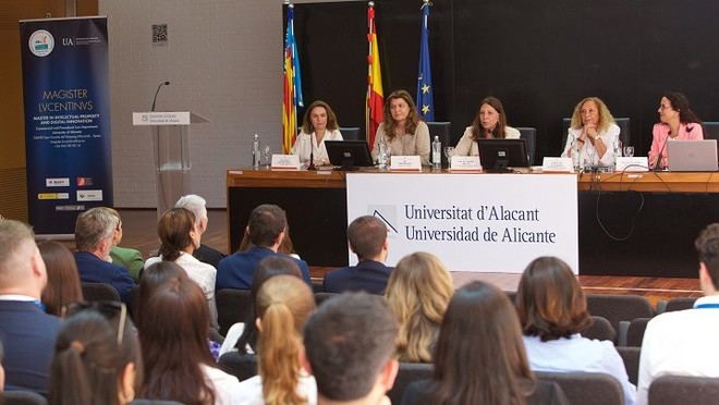 Inauguración del Magister Lvcentinvs en la Universidad de Alicante sobre inteligencia artificial y propiedad intelectual