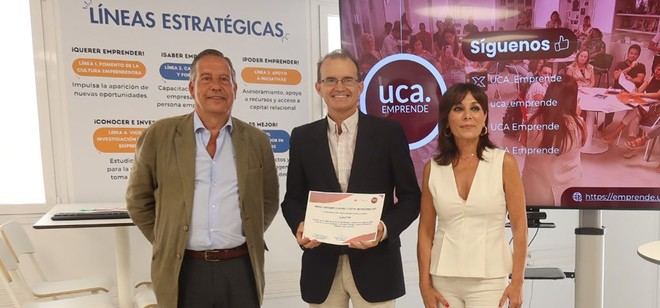 La Universidad de Cádiz premia a Glucotypp en el Santander X Spain Award 2025