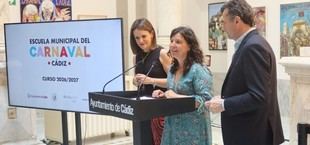 La Universidad de Cádiz impulsa la Escuela Municipal de Carnaval con 107 plazas gratuitas para jóvenes
