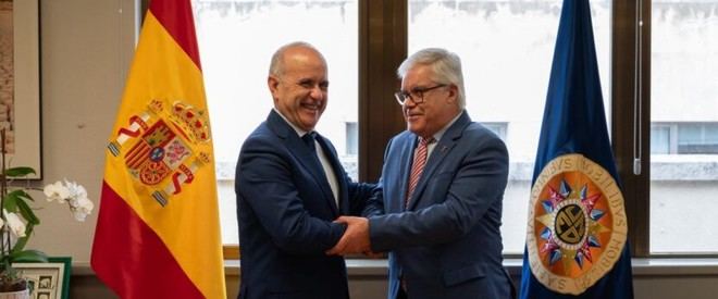 Universidad de Extremadura y UNED firman acuerdo para fortalecer colaboración académica