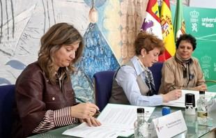 Universidad de León y Colegio de Trabajo Social crean premio para el mejor TFG