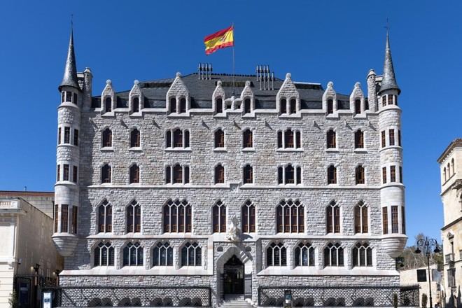 Universidad de León y Museo Casa Botines organizan curso sobre Gaudí y geometría