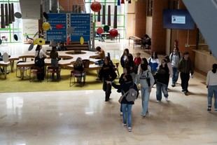 La Universidad de Oviedo inicia el curso 2025-2026 con un aumento del 10% en nuevas matrículas de grado