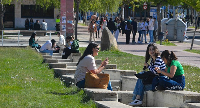 La Universidad de Salamanca matricula a 5.665 nuevos estudiantes y muestra buenas cifras en másteres y doctorados