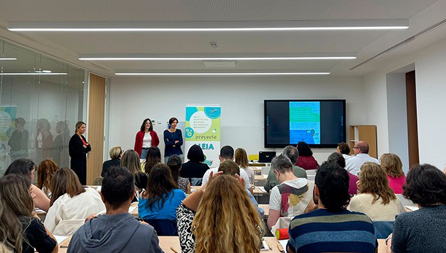La Universidad de Salamanca lanza cursos para la inclusión lingüística de estudiantes no hispanohablantes
