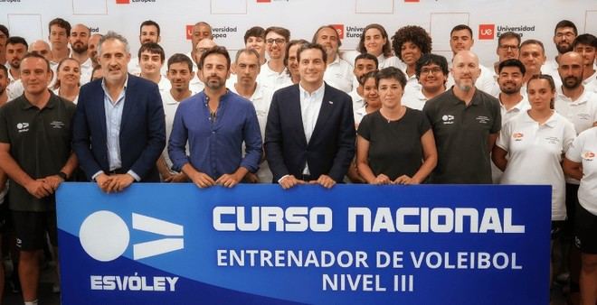 La Universidad Europea celebra el Curso Nacional de Entrenador de Voleibol Nivel III