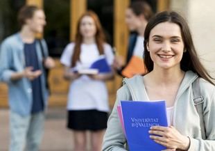 La Universitat de València cubre el total de plazas ofertadas para 2025/2026