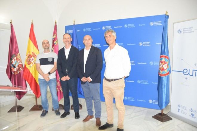 La UPCT colabora con APR Invernaderos para impulsar la I+D y el talento ingenieril