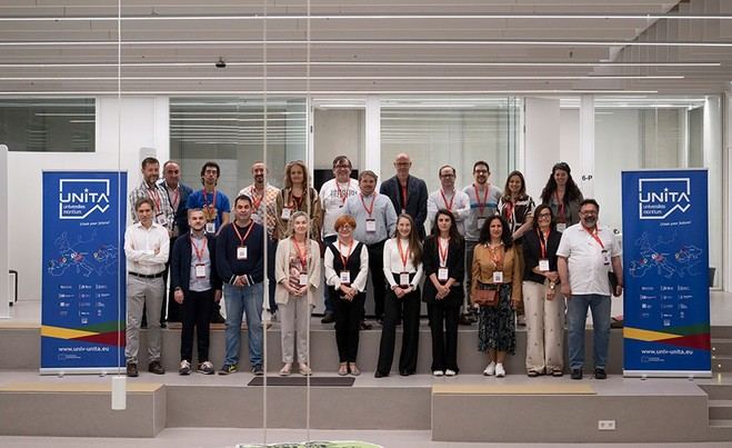 Encuentro de investigadores de UNITA en la UPNA sobre transición digital