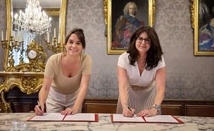 UPNA y el Instituto Navarro de la Juventud firman convenio para créditos por voluntariado