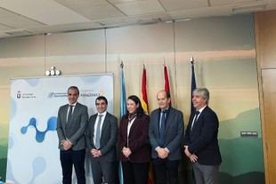 La URJC y AstraZeneca crean un máster pionero en enfermedades autoinmunes en España