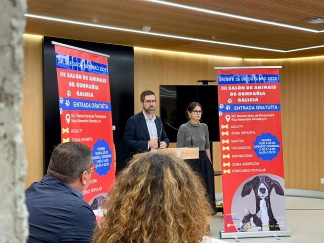 La Xunta promueve el emprendimiento en mascotas en el III Salón de Pontevedra