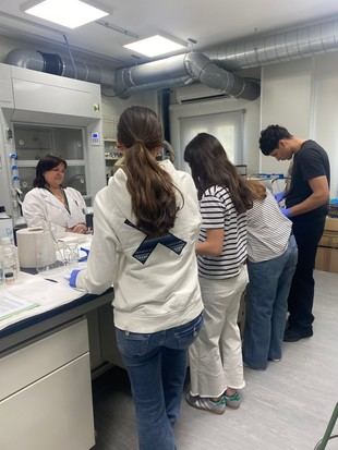 La UNED impulsa el acercamiento al mundo laboral para jóvenes de 4º ESO en Madrid
