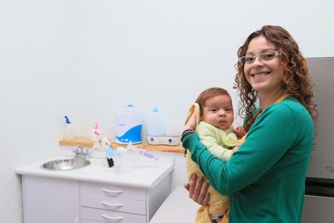 La lactancia materna es un derecho humano esencial para bebés sanos