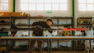 Estudiantes de la UPV buscan romper récord nacional de cohetería amateur con su cohete Origin