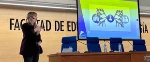 Jornadas en la UEx abordan IA y habilidades comunicativas para el futuro laboral