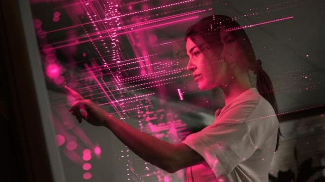 Mujeres impulsan la inclusión en tecnología y liderazgo