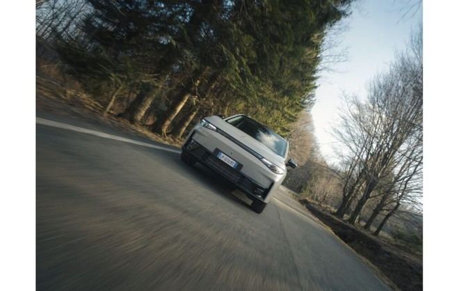 Leapmotor presenta el C10 AWD: potencia y precisión en un SUV eléctrico