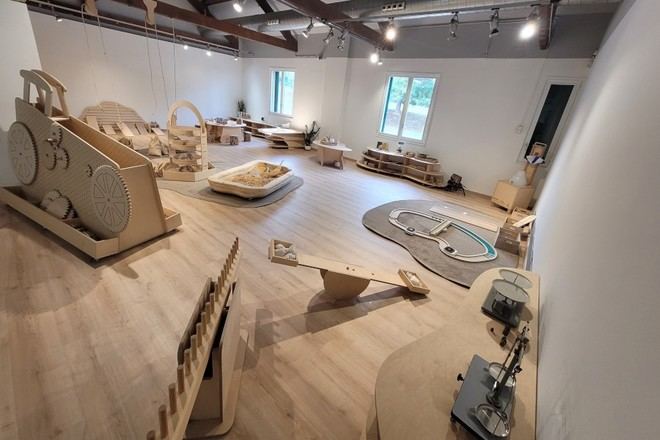 Inauguran en Lleida un espacio para que niños de 0 a 6 años aprendan ciencia jugando