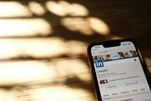 Los CEO catalanes no maximizan su uso de Linkedin según un estudio de la URV