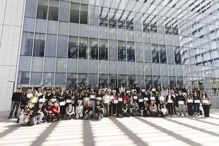 La UJI premia la investigación de sus estudiantes en el programa «Estudia y investiga»