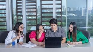 Renovación de la Maestría en Economía con enfoque flexible e investigativo