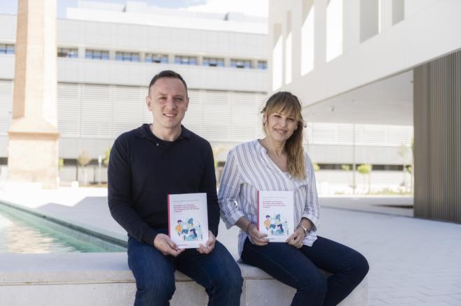 Los autores, Enrique Cerezo y Rosa García Bellido de la UCH-CEU