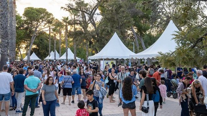 La Universidad de Alicante celebra la ciencia con más de 14.000 asistentes en su evento anual