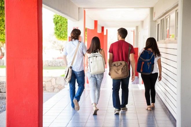 Más de 340 jóvenes en riesgo acceden a la universidad gracias a un cupo especial en Andalucía