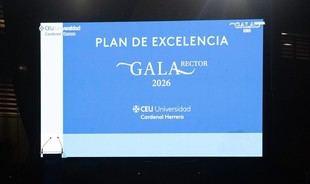 Más de 400 estudiantes brillantes asisten a la Gala del Rector de CEU UCH
