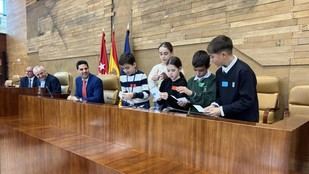 Estudiantes de Madrid participan en el programa "Diputados por un Día"