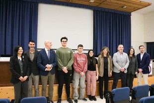 Estudiantes de León presentan soluciones medioambientales en la Olimpiada de Geología